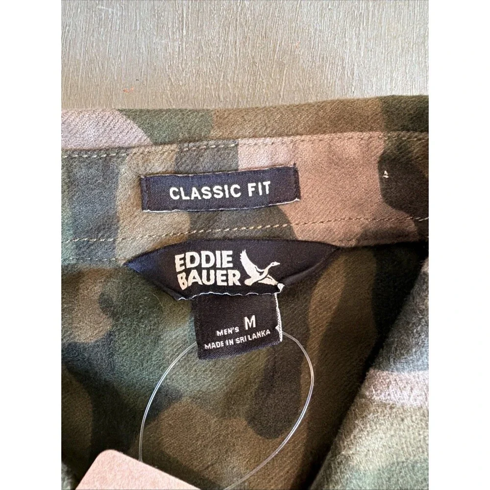 NWT Eddie Bauer Mens‎ Medium Favorite Flannel Shirt Camo Green Long Sleeve M New